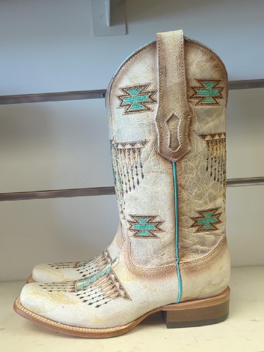 New Women's Corral Z5219 - Picture 3 of 7